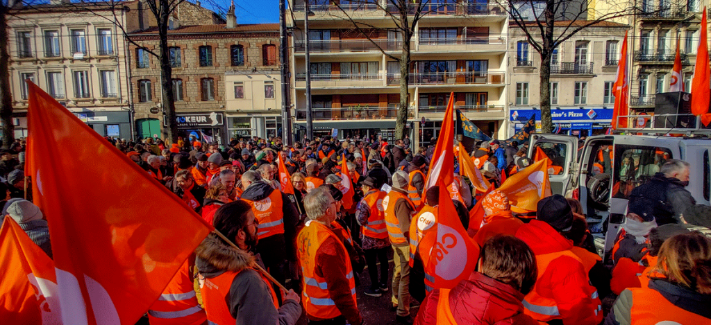  Départ de la manifestation place de la Liberté à Saint-Etienne